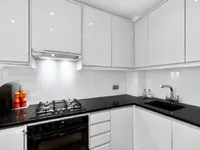 Недвижимость Charing Cross Road: 8