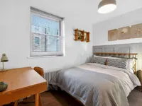 Недвижимость Charing Cross Road: 12