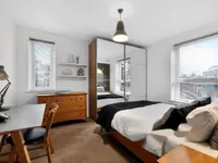 Недвижимость Charing Cross Road: 16