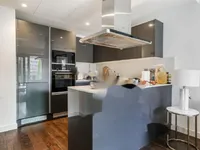 Недвижимость 85 Royal Mint Street: 1