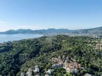 Недвижимость Villa Croix des Gardes: 2