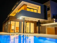 Недвижимость 5 Bedroom Villa For sale in Agios Tychonas, Limassol: 2