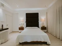 Недвижимость 6 Bedroom Villa for Sale in Agia Fyla, Limassol: 5