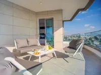 Недвижимость 2 Bedroom Sea Front Apartment For Sale in Limassol, Agios Tychon: 7