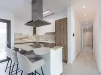 Недвижимость 3 Bedroom Penthouse with Sea Views For Sale in Limassol, Potamos Germasogeias: 3