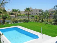 Недвижимость 5+1 Bedroom Beachfront Villa for Sale in Limassol: 4