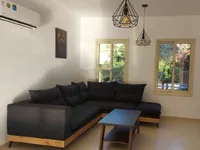 Недвижимость 5 Bedroom House For Sale In Limassol, Agios Tychonas: 3