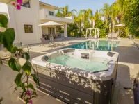 Недвижимость Outstanding 4 Bedroom Villa with a Huge Landscaped Garden in Famagusta, Protaras area: 2