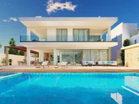 Недвижимость 4 Bedroom Beachfront Villa in Poli Chrysochous , Pafos: 3