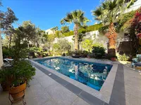 Недвижимость 4 Bedroom Villa for Sale in Agios Tychonas , Limassol: 1