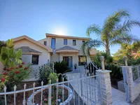 Недвижимость 5 Bedroom Detached house for Sale in Sotira: 1