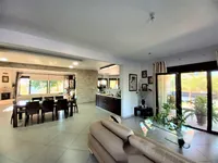 Недвижимость 5 Bedroom Detached house for Sale in Sotira: 4