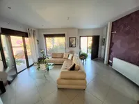 Недвижимость 5 Bedroom Detached house for Sale in Sotira: 6