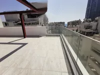 Недвижимость 2 Bedroom Penthouse Apartment For Sale in Neapolis, Limassol: 6