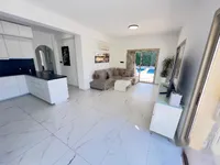 Недвижимость 3 Bedroom Luxury Villa for Sale in Peyia, Paphos: 15