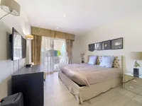 Недвижимость Apartment Pointe Croisette: 9