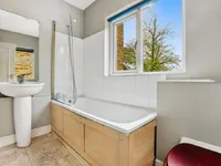 Недвижимость Ifield Road: 2