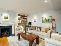 Недвижимость Crown Lodge, 12 Elystan Street, Chelsea: 1