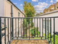 Недвижимость Upper Cheyne Row: 3