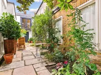 Недвижимость Upper Cheyne Row: 5