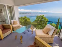 Недвижимость Четырехкомнатная квартира в центре Опатии: 1