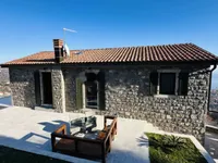 Недвижимость Семейный дом 250 м², Запад, Опатия: 3