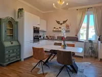 Недвижимость Трёхкомнатная квартира в центре: 5