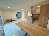 Недвижимость Трёхкомнатная квартира Побри: 3