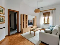 Недвижимость Двухкомнатная квартира Центр: 2