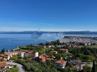 Недвижимость Дом в Изоле: 2