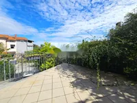 Недвижимость Дом в Изоле: 8