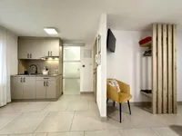 Недвижимость Дом с террасой Новый Пиран: 4