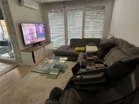 Недвижимость Квартира, 3 комнаты в Безиграде: 1