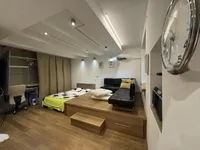 Недвижимость 1-комнатная квартира в центре: 1