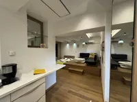 Недвижимость 1-комнатная квартира в центре: 3