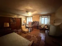 Недвижимость Трехкомнатная квартира Центр: 6