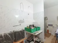 Недвижимость Четырехкомнатная квартира: 2