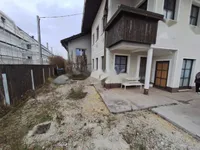 Недвижимость Четырехкомнатная квартира: 14