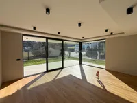 Недвижимость Трехкомнатная квартира в Станежичах: 3