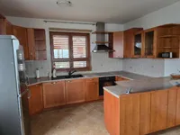 Недвижимость Четырёхкомнатная квартира Копер: 3