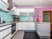 Недвижимость Квартира, 5 и более комнат: 3