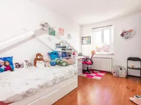 Недвижимость Квартира, 5 и более комнат: 16