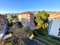 Недвижимость Двухкомнатная квартира в центре Луция: 15