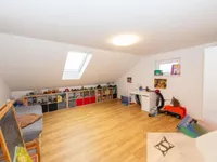 Недвижимость Дом, Врховцы: 11