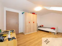 Недвижимость Дом, Врховцы: 13