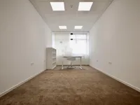 Недвижимость Коммерческое помещение: 1