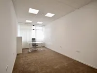 Недвижимость Коммерческое помещение: 2