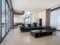 Недвижимость 5 Bedroom Villa For sale in Germasogeia, Limassol: 10