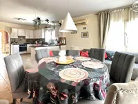 Недвижимость 4 Bedroom House For Sale In Pyrgos, Limassol: 8