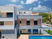 Недвижимость 5 Bedroom Villa For sale in Agios Tychonas, Limassol: 2